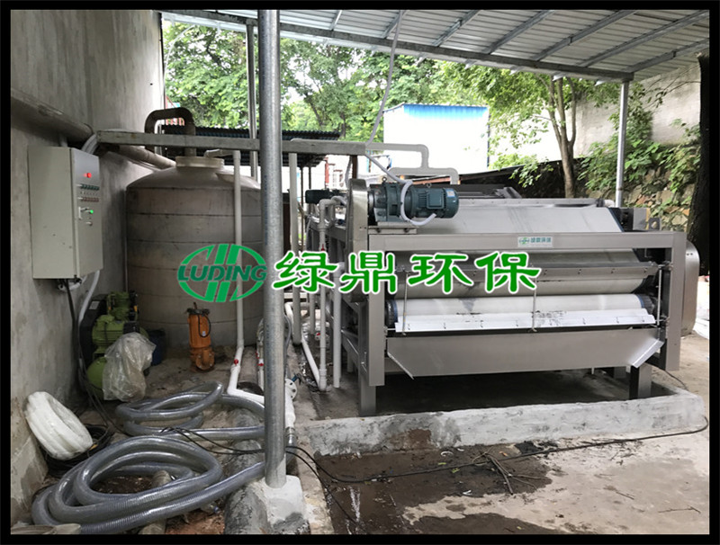 江门印染厂采购一台印染污泥带式压滤机解决污泥问题 1